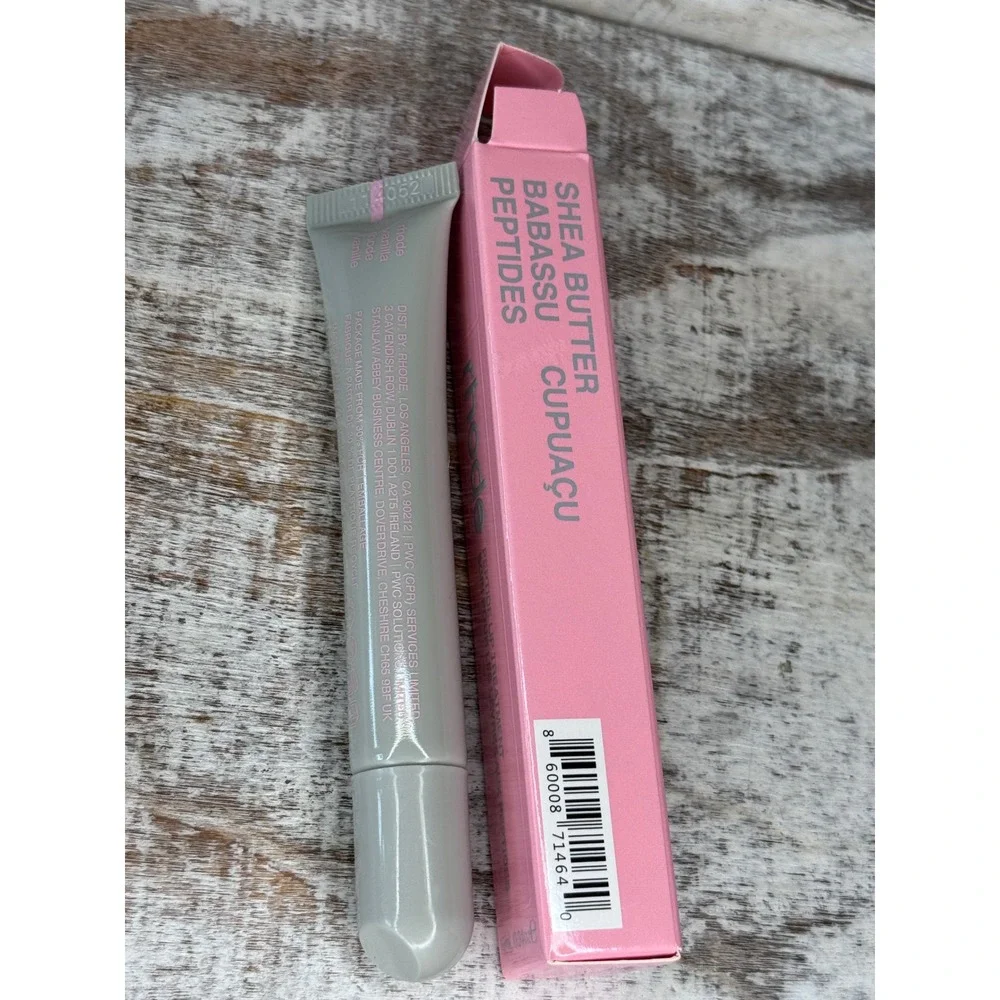Rhode Peptide Lip Treatment Rhode Vanilla Hailey Bieber NIB